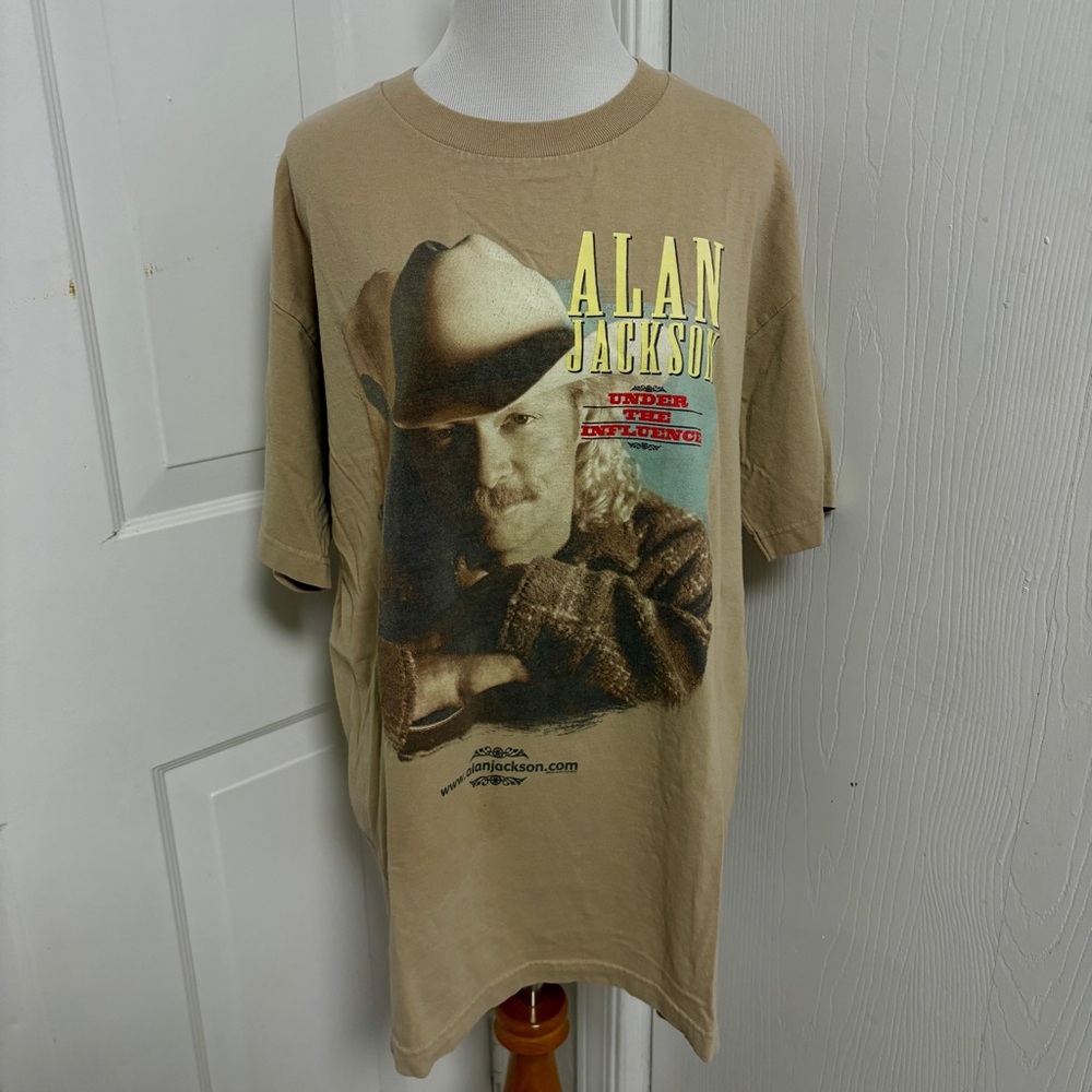 Vintage Alan Jackson Under the Influence Tee H4